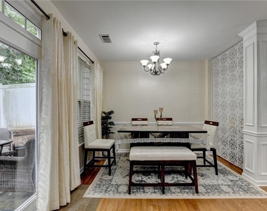 2602 Pierce Brennen Court - Photo Thumbnail 23