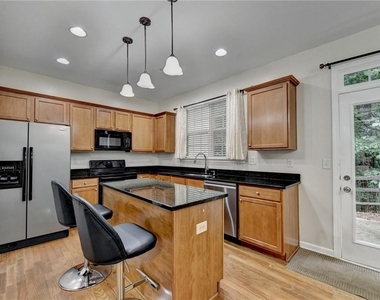 2602 Pierce Brennen Court - Photo Thumbnail 18