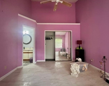 309 Hawkstone Way - Photo Thumbnail 7