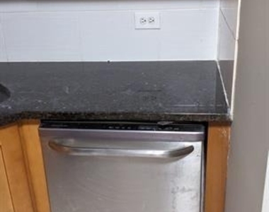 17 Parkside Court - Photo Thumbnail 1
