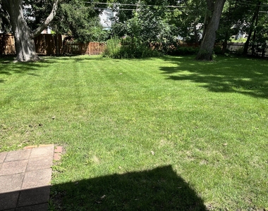 150 Woodland Road - Photo Thumbnail 8