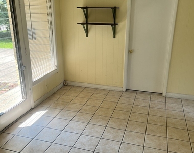 150 Woodland Road - Photo Thumbnail 6