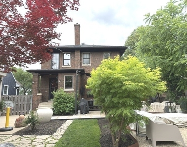 738 N Pine Avenue - Photo Thumbnail 40