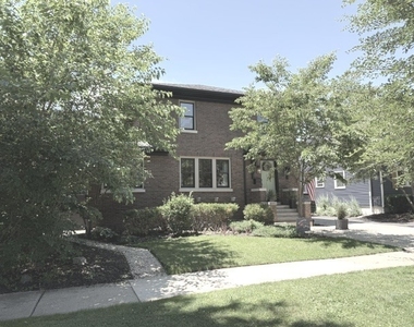 738 N Pine Avenue - Photo Thumbnail 41