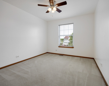 1127 Ashbrook Drive - Photo Thumbnail 22