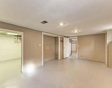 4915 Edward Avenue - Photo Thumbnail 19