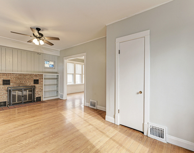 4915 Edward Avenue - Photo Thumbnail 6