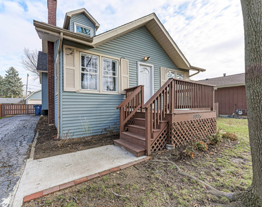 4915 Edward Avenue - Photo Thumbnail 3