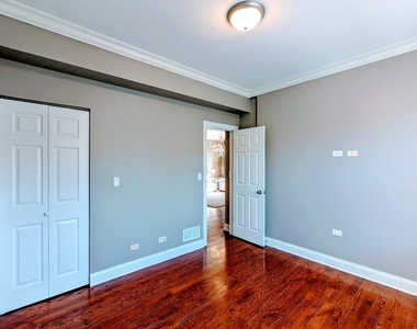 6146 N Ravenswood Avenue - Photo Thumbnail 15