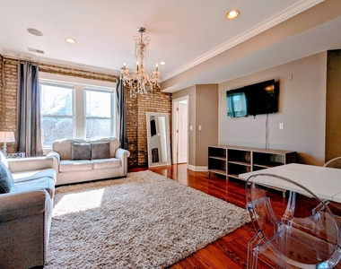 6146 N Ravenswood Avenue - Photo Thumbnail 7