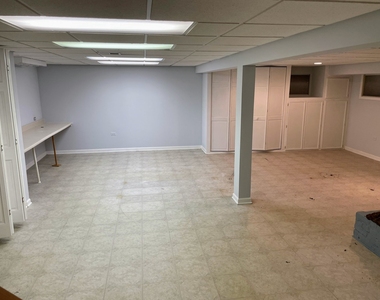 2546 Laurel Lane - Photo Thumbnail 23