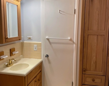 2546 Laurel Lane - Photo Thumbnail 16