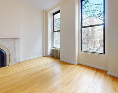  East 7th Street - Photo Thumbnail 5