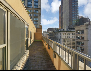 121 Madison Avenue - Photo Thumbnail 9