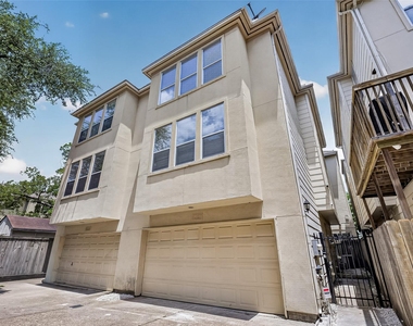 1513 Roy Street - Photo Thumbnail 2