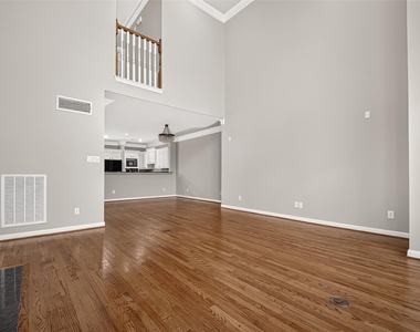 1513 Roy Street - Photo Thumbnail 8