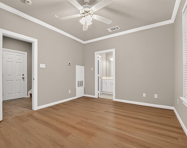 1513 Roy Street - Photo Thumbnail 28