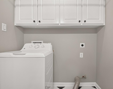 1513 Roy Street - Photo Thumbnail 22