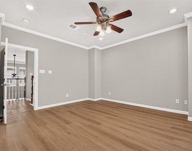 1513 Roy Street - Photo Thumbnail 35