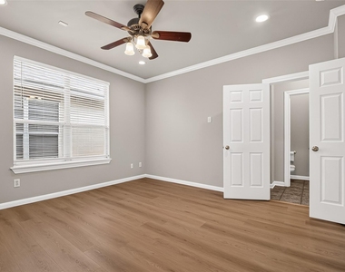 1513 Roy Street - Photo Thumbnail 33