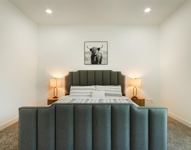 4114 Ward Street - Photo Thumbnail 20