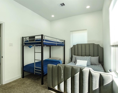 4114 Ward Street - Photo Thumbnail 36