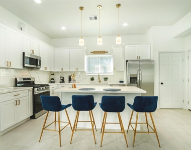 4114 Ward Street - Photo Thumbnail 1