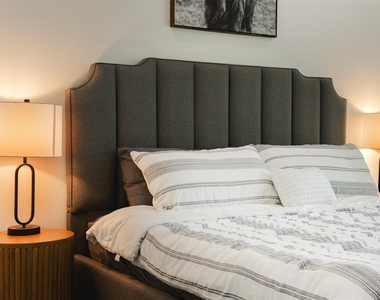 4114 Ward Street - Photo Thumbnail 22