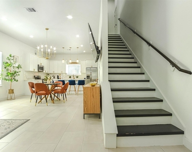 4114 Ward Street - Photo Thumbnail 19