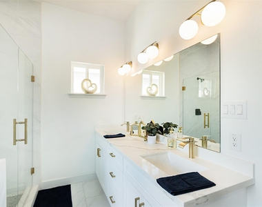 4114 Ward Street - Photo Thumbnail 25