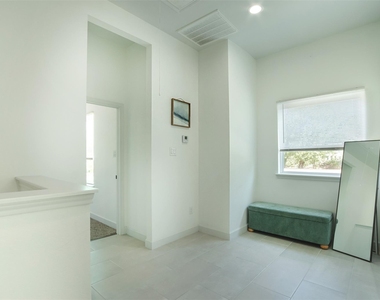 4114 Ward Street - Photo Thumbnail 38