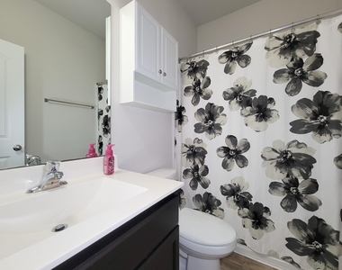 11432 Green Cay Lane - Photo Thumbnail 35