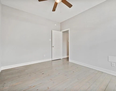 1127 Hammock Street - Photo Thumbnail 8