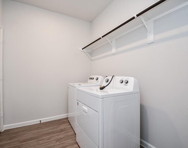 12931 California Palm Court - Photo Thumbnail 27