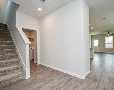 12931 California Palm Court - Photo Thumbnail 4