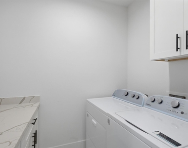 6833 Paris Street - Photo Thumbnail 11