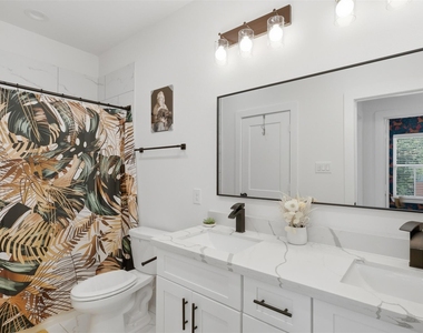 6833 Paris Street - Photo Thumbnail 16