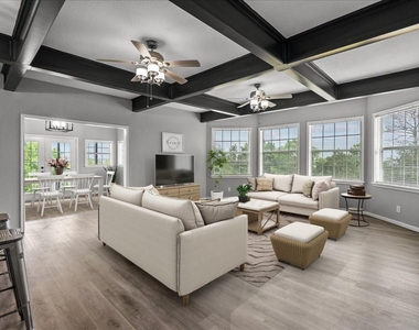 401 Paradise Drive - Photo Thumbnail 7