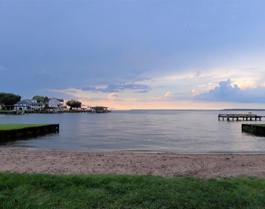 401 Paradise Drive - Photo Thumbnail 31