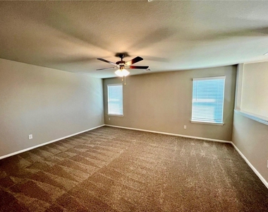 31418 Horseshoe Meadow Bend - Photo Thumbnail 22