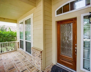 3211 London Lane - Photo Thumbnail 1