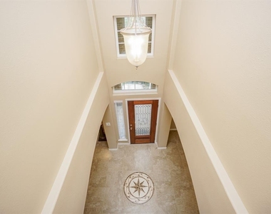 3211 London Lane - Photo Thumbnail 25