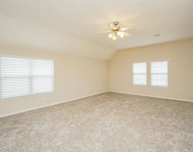 3211 London Lane - Photo Thumbnail 22