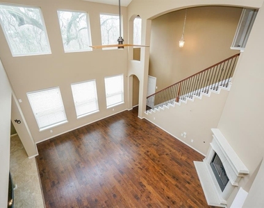3211 London Lane - Photo Thumbnail 24