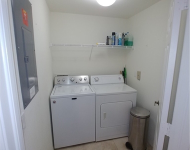 20140 Estero Gardens Circle - Photo Thumbnail 14