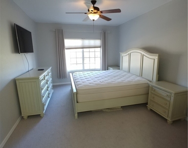 20140 Estero Gardens Circle - Photo Thumbnail 3