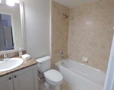 20140 Estero Gardens Circle - Photo Thumbnail 17