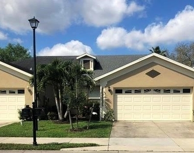 8216 Ibis Cove Circle - Photo Thumbnail 4