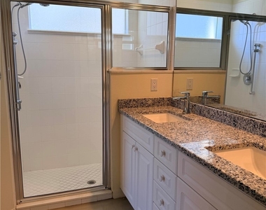 8216 Ibis Cove Circle - Photo Thumbnail 17