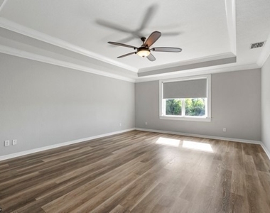 8490 Sumner Avenue - Photo Thumbnail 39